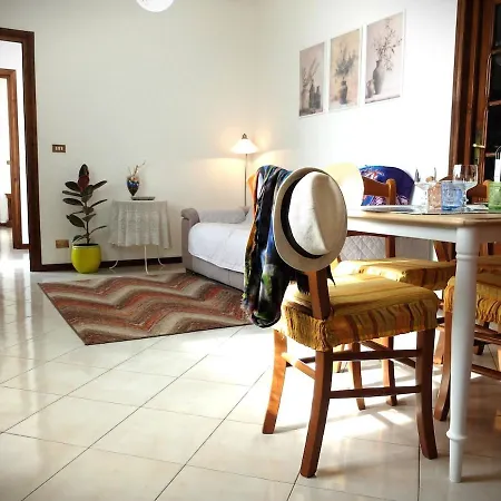 Casa Luminosa A 5 Min Dal Mare Apartment *